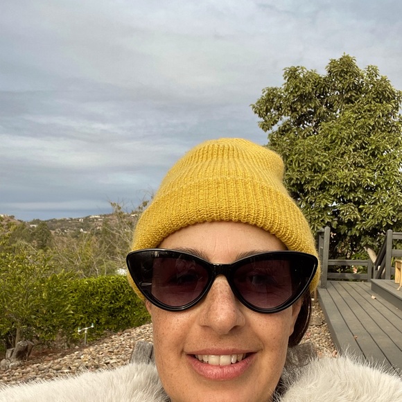 Meet your Posher, Christina - Picture 1 of 1